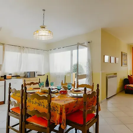 Elena 1 Apartment